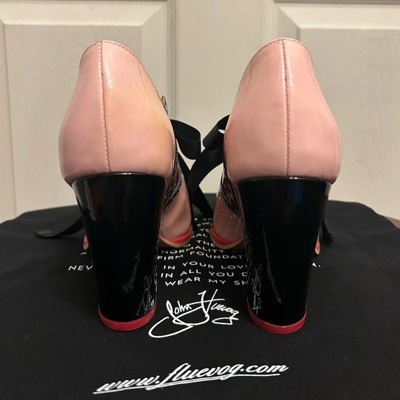 John Fluevog Attic Tutti Mary Jane With Heart in Pink, size 9 - Picture 7 of 14